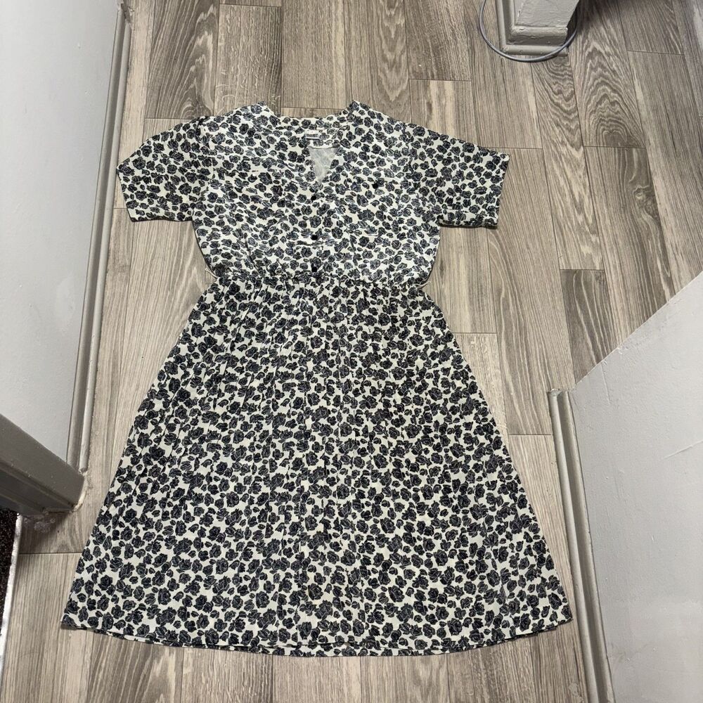 No Brand Black & White Floral Print Padded Shoulder Dress Size 14